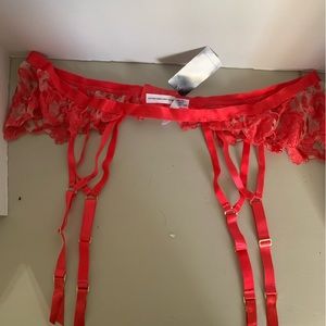 NWT Torrid garter belt- coral 3/4